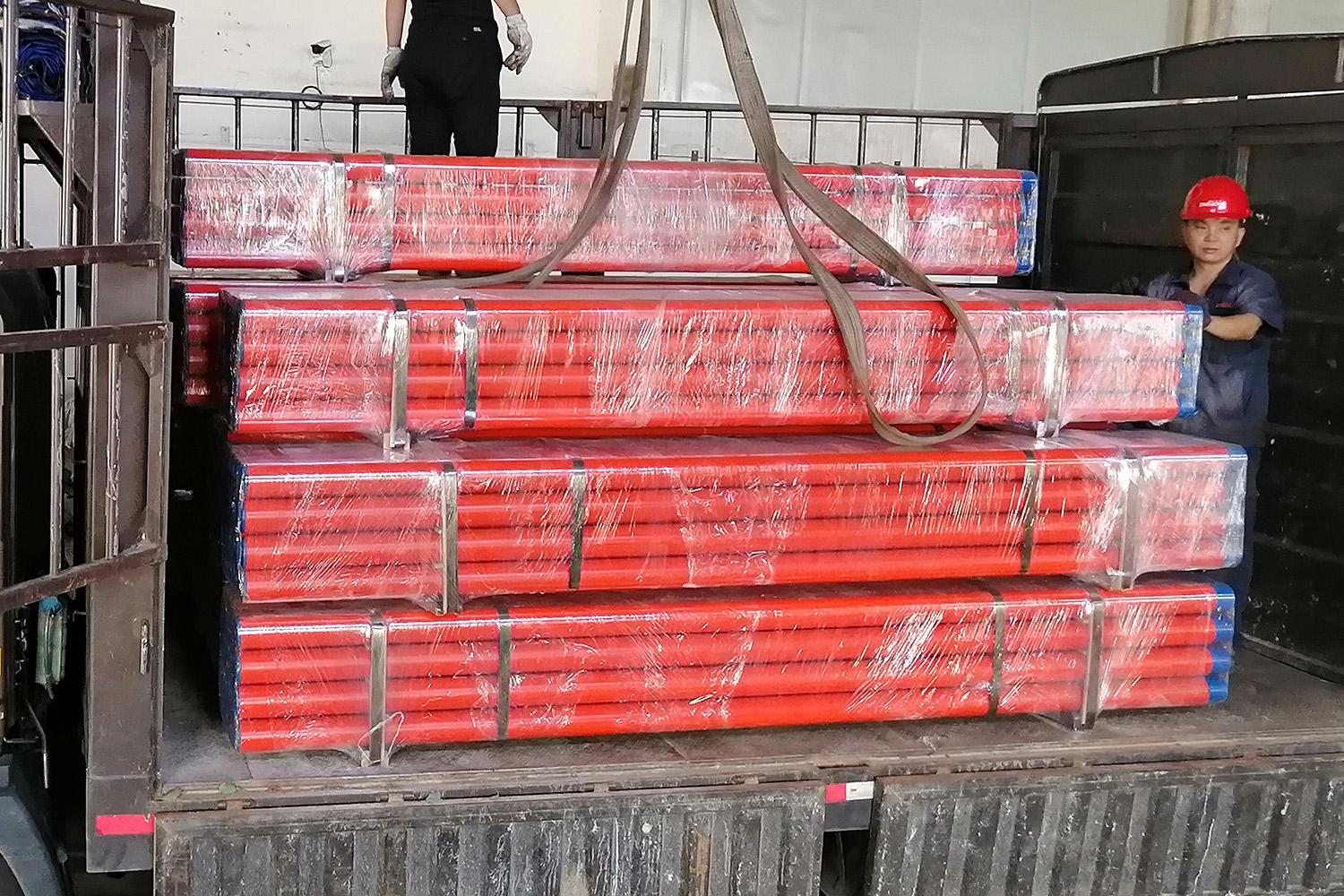 89定向鉆桿發(fā)貨